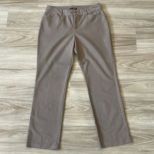 Lee Secretly Shapes Slacks